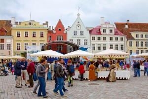 Рыночная площадь, Таллин, Эстония | Самостоятельные путешествия ChanceToTrip.com