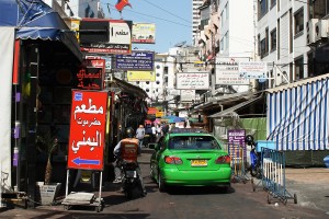 http://www.eightnotrump.com/img/bangkok/soi_arab.jpg