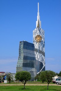 Raddison Blu и Грузино-американской технологический университет (вид со стороны Морского вокзала), Батуми, Грузия | Vladimir Fil'varkiv